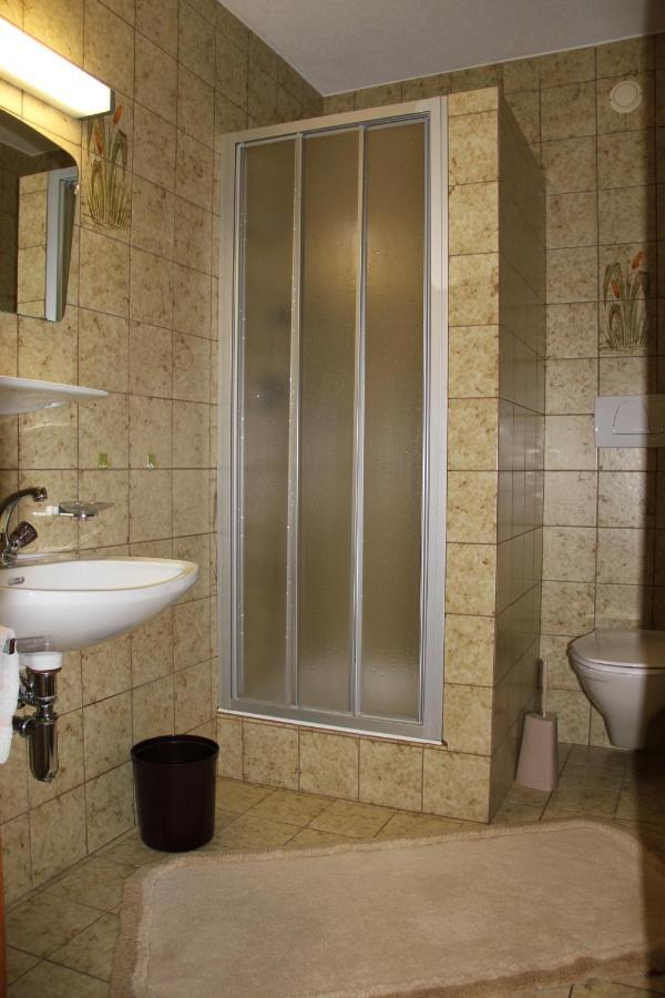 ホテルHaus Mader トリンス 部屋 写真